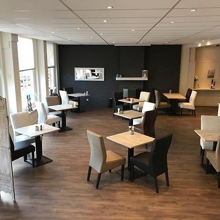 Hotel Plein 10 Zuidzande Bagian luar foto